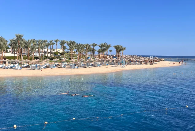 Hurghada Sunny Getaway: Premium Resort Experience